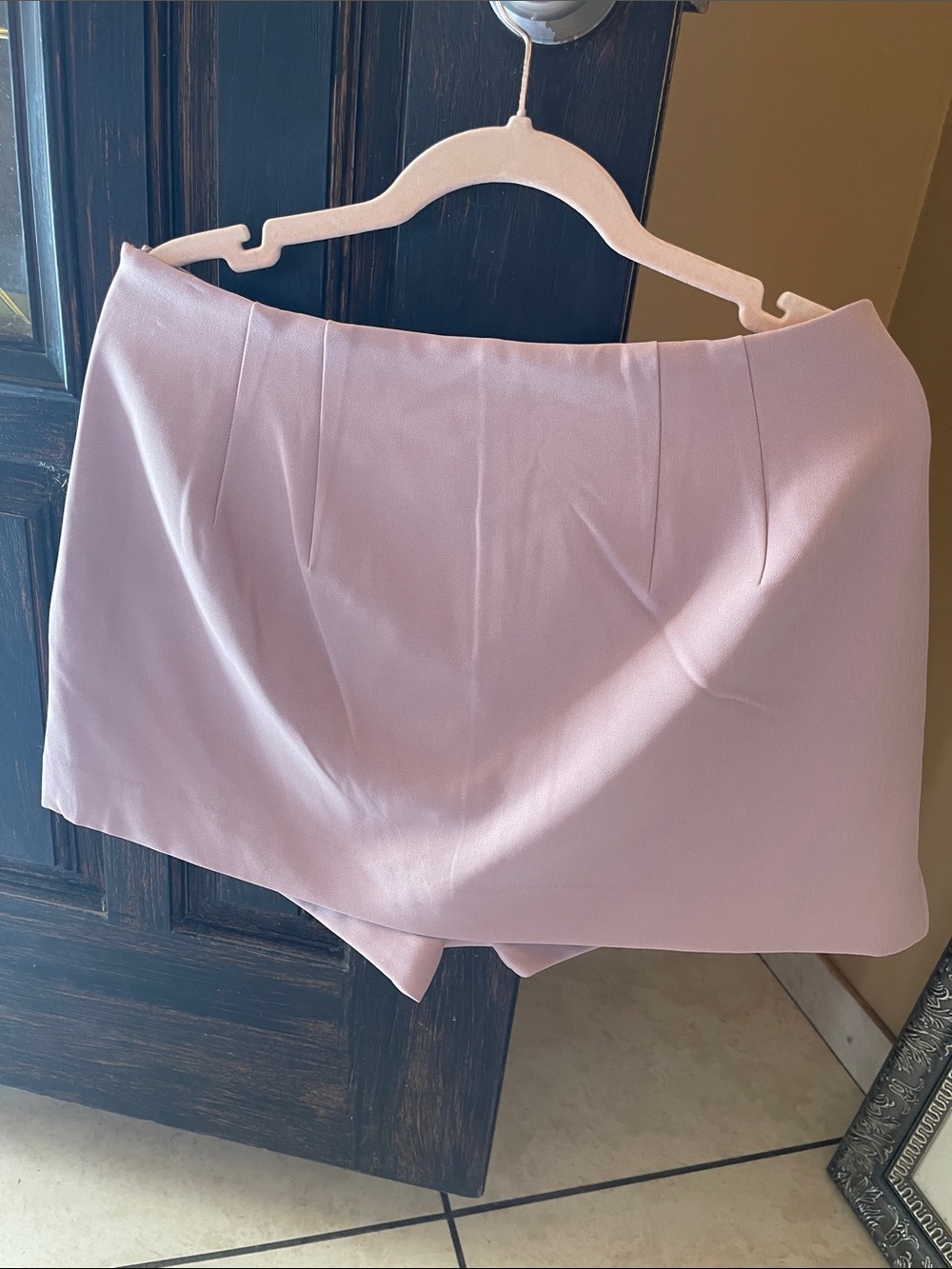 Express Women’s Rose Skort - Picture 3 of 4
